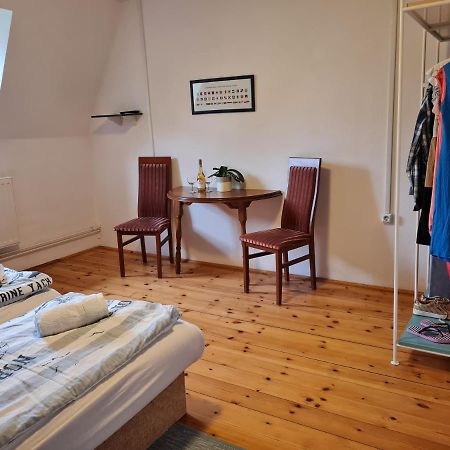 Tulipanvendeghaz Hotel Keszthely Ngoại thất bức ảnh