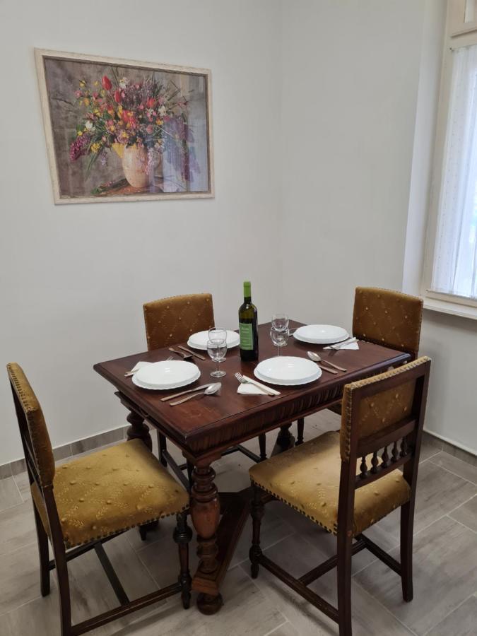 Tulipanvendeghaz Hotel Keszthely Ngoại thất bức ảnh